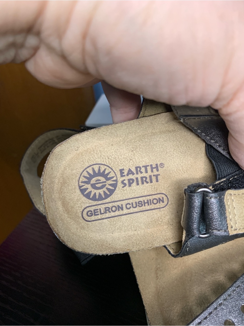 Earth Spirit Black Strappy Sandals - Picture 6 of 6